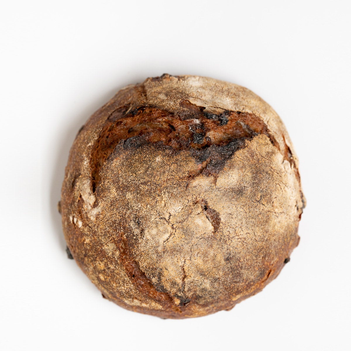 Rye bread with raisins and hazelnuts